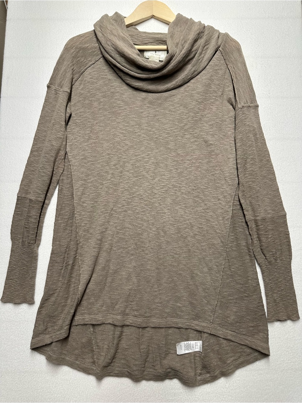 Ruby Moon Women’s XL Taupe Cowl Neck Tunic Sweater High Low Lightweight